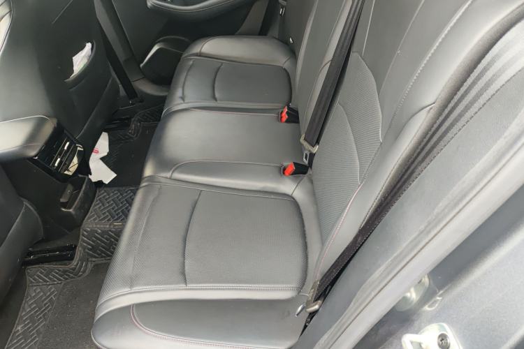 Used Roewe i5 2023 1.5L CVT Luxury Edition Left Rear Seat