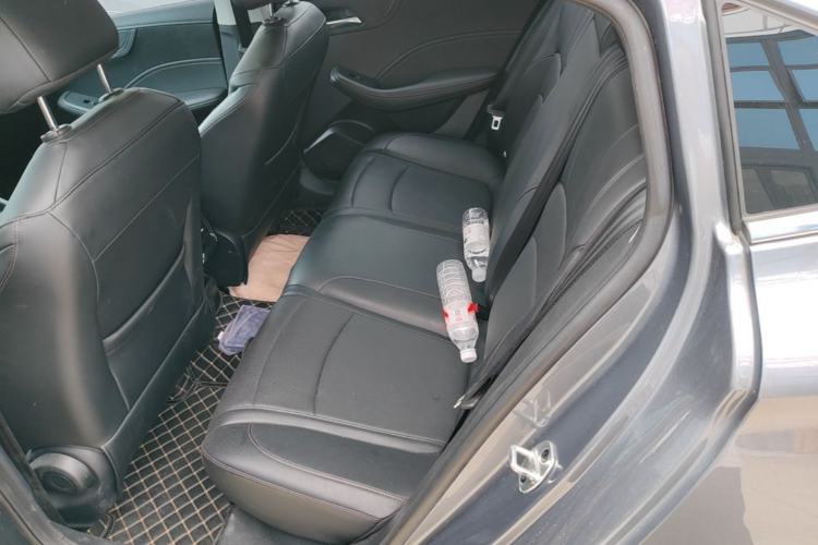 Used Roewe i5 2023 1.5L CVT Luxury Edition Left Rear Seat