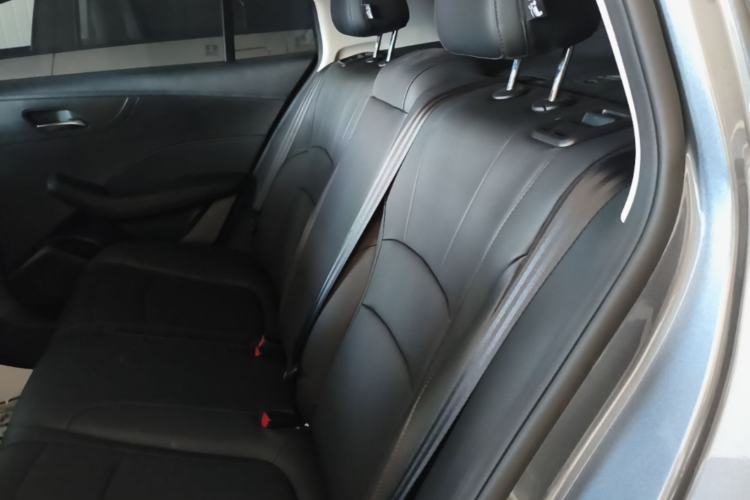 Used Roewe i5 2023 1.5L CVT Luxury Edition Left Rear Seat