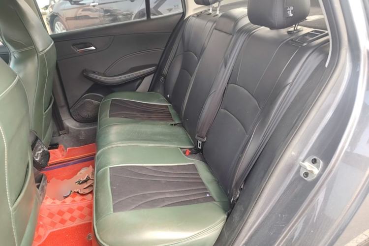 Used Roewe i5 2023 1.5L CVT Luxury Edition Left Rear Seat