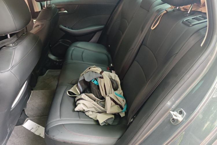 Used Roewe i5 2023 1.5L CVT Luxury Edition Left Rear Seat
