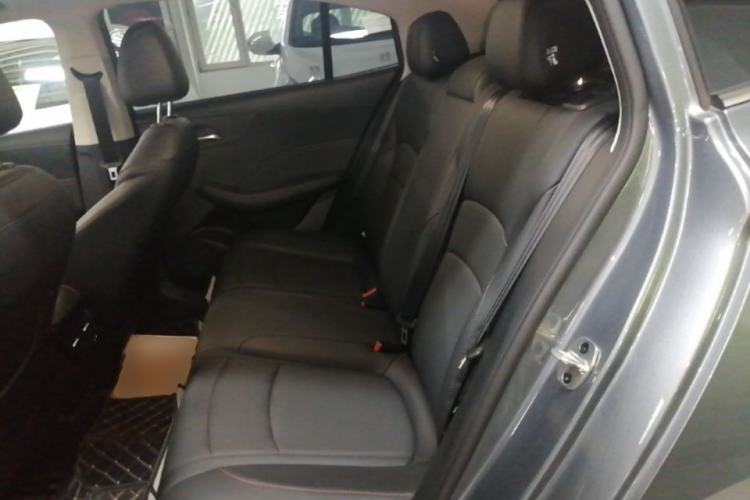 Used Roewe i5 2023 1.5L CVT Luxury Edition Left Rear Seat