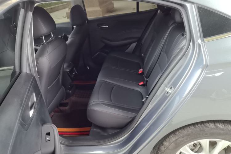 Used Roewe i5 2023 1.5L CVT Luxury Edition Left Rear Seat