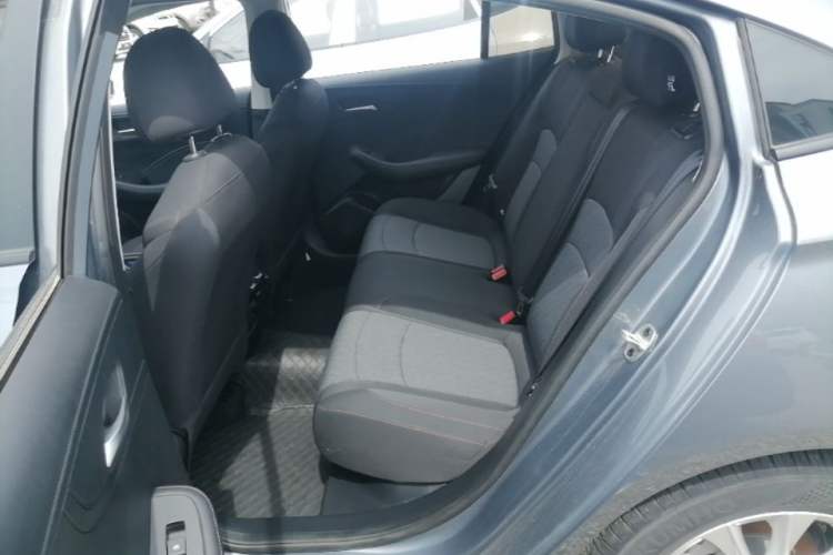 Used Roewe i5 2023 1.5L Manual Comfort Edition Left Rear Seat