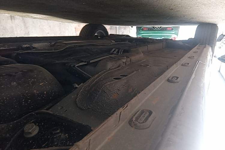 Used Roewe i5 2023 1.5L CVT Luxury Edition Left Side Sill