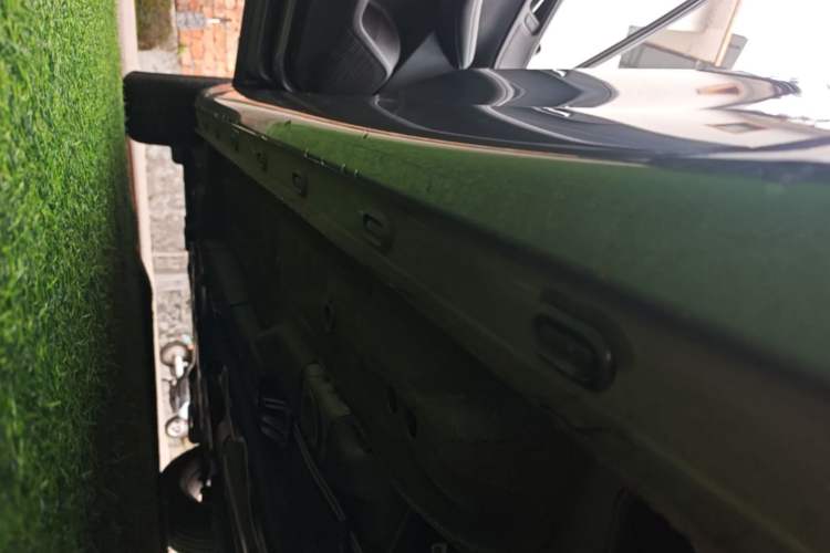 Used Roewe i5 2023 1.5L CVT Luxury Edition Left Side Sill