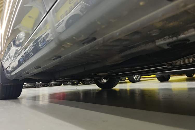 Used Roewe i5 2023 1.5L Manual Comfort Edition Left Side Sill