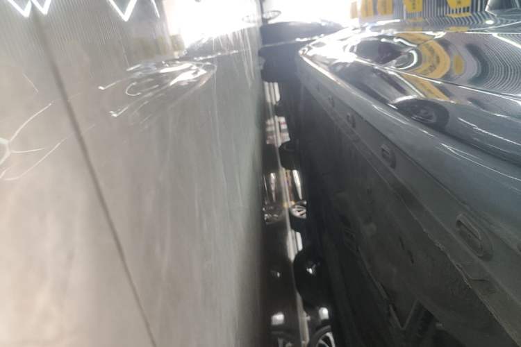 Used Roewe i5 2023 1.5L CVT Luxury Edition Left Side Sill