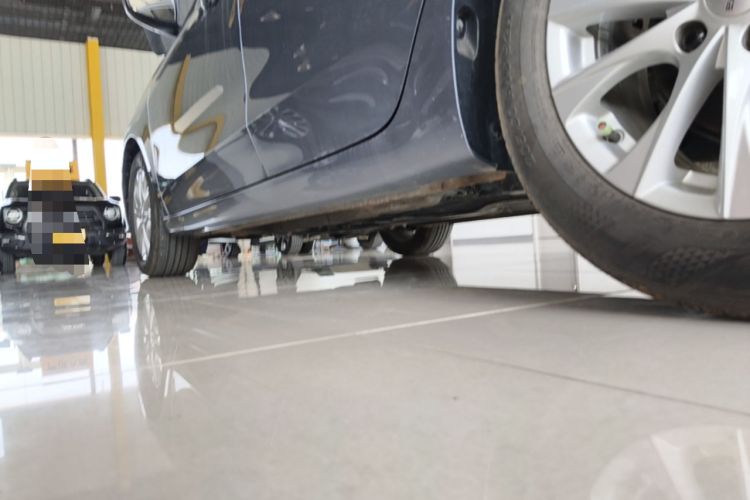 Used Roewe i5 2023 1.5L CVT Luxury Edition Left Side Sill