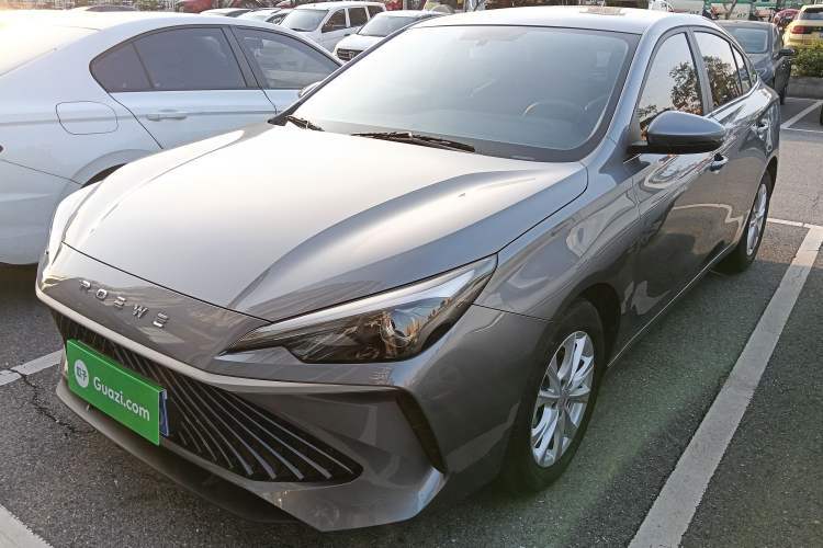 Used Roewe i5 2023 1.5L CVT Luxury Edition Guazi used car, China used car export, Used car for sale, Used Roewe cars, Cheapest cars for sale