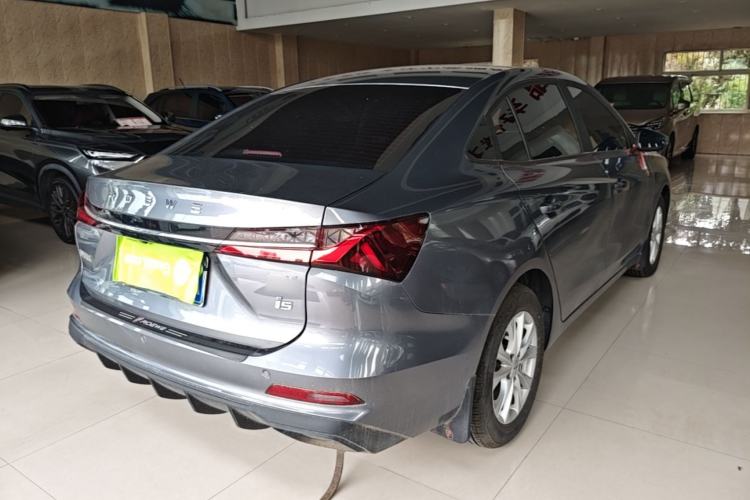 Used Roewe i5 2023 1.5L Manual Comfort Edition Rear Right 45 Deg