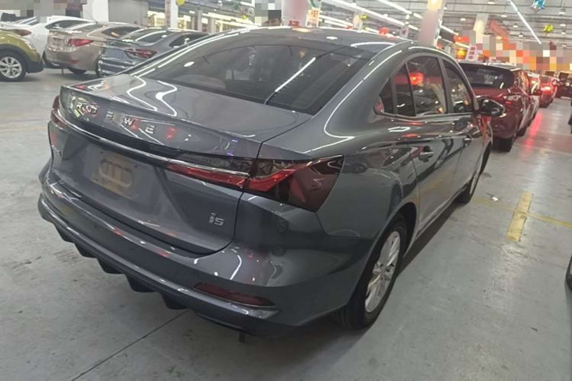 Used Roewe i5 2023 1.5L Manual Comfort Edition Rear Right 45 Deg