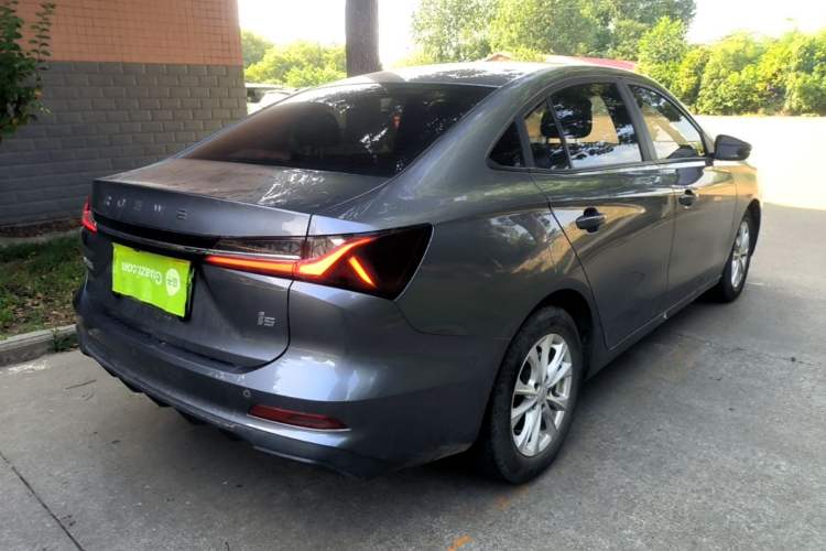 Used Roewe i5 2023 1.5L Manual Comfort Edition Rear Right 45 Deg
