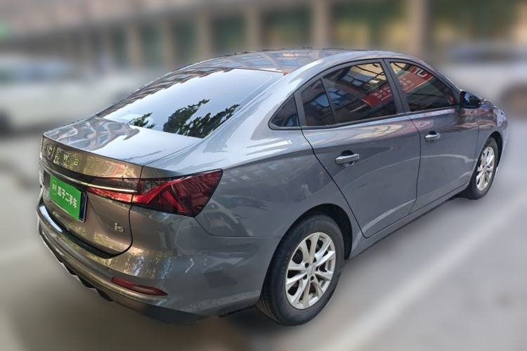 Used Roewe i5 2023 1.5L Manual Comfort Edition Rear Right 45 Deg