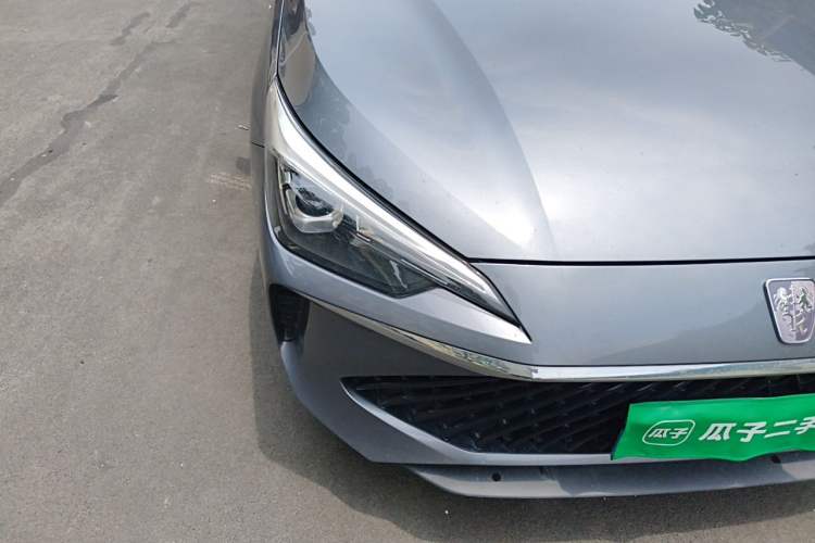 Used Roewe i5 2023 1.5L CVT Luxury Edition Right Front Headlight