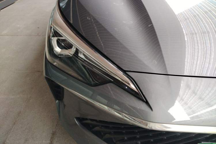 Used Roewe i5 2023 1.5L CVT Luxury Edition Right Front Headlight