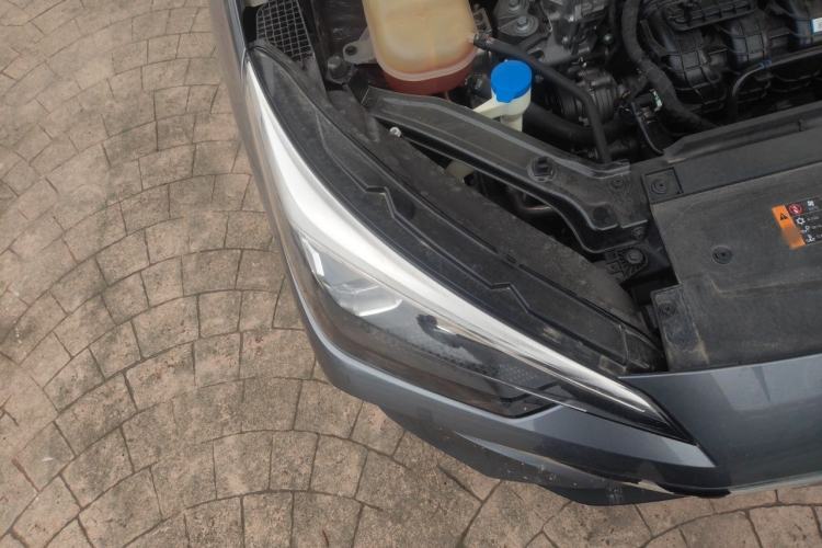 Used Roewe i5 2023 1.5L Manual Comfort Edition Right Front Headlight
