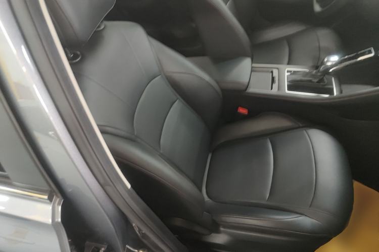 Used Roewe i5 2023 1.5L CVT Luxury Edition Right Front Seat