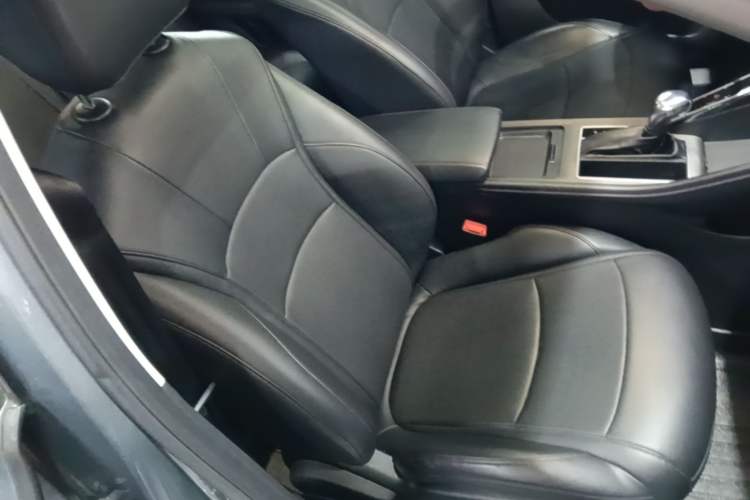 Used Roewe i5 2023 1.5L CVT Luxury Edition Right Front Seat