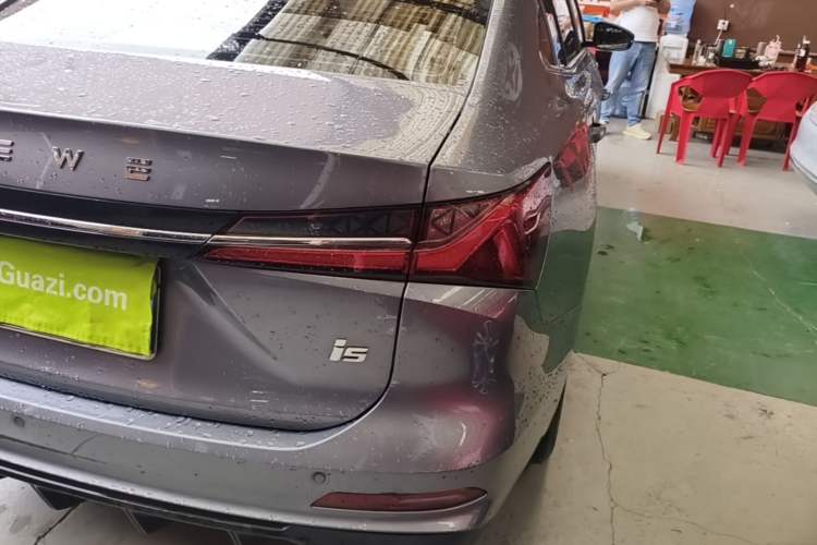 Used Roewe i5 2023 1.5L CVT Luxury Edition Right Rear Taillight
