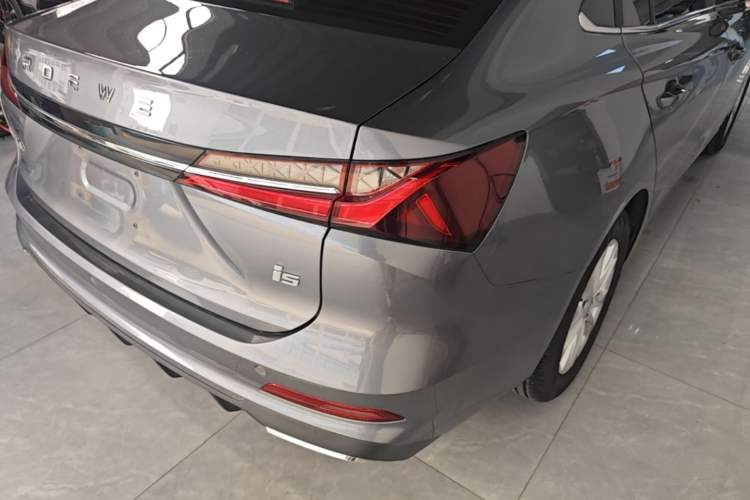 Used Roewe i5 2023 1.5L CVT Luxury Edition Right Rear Taillight