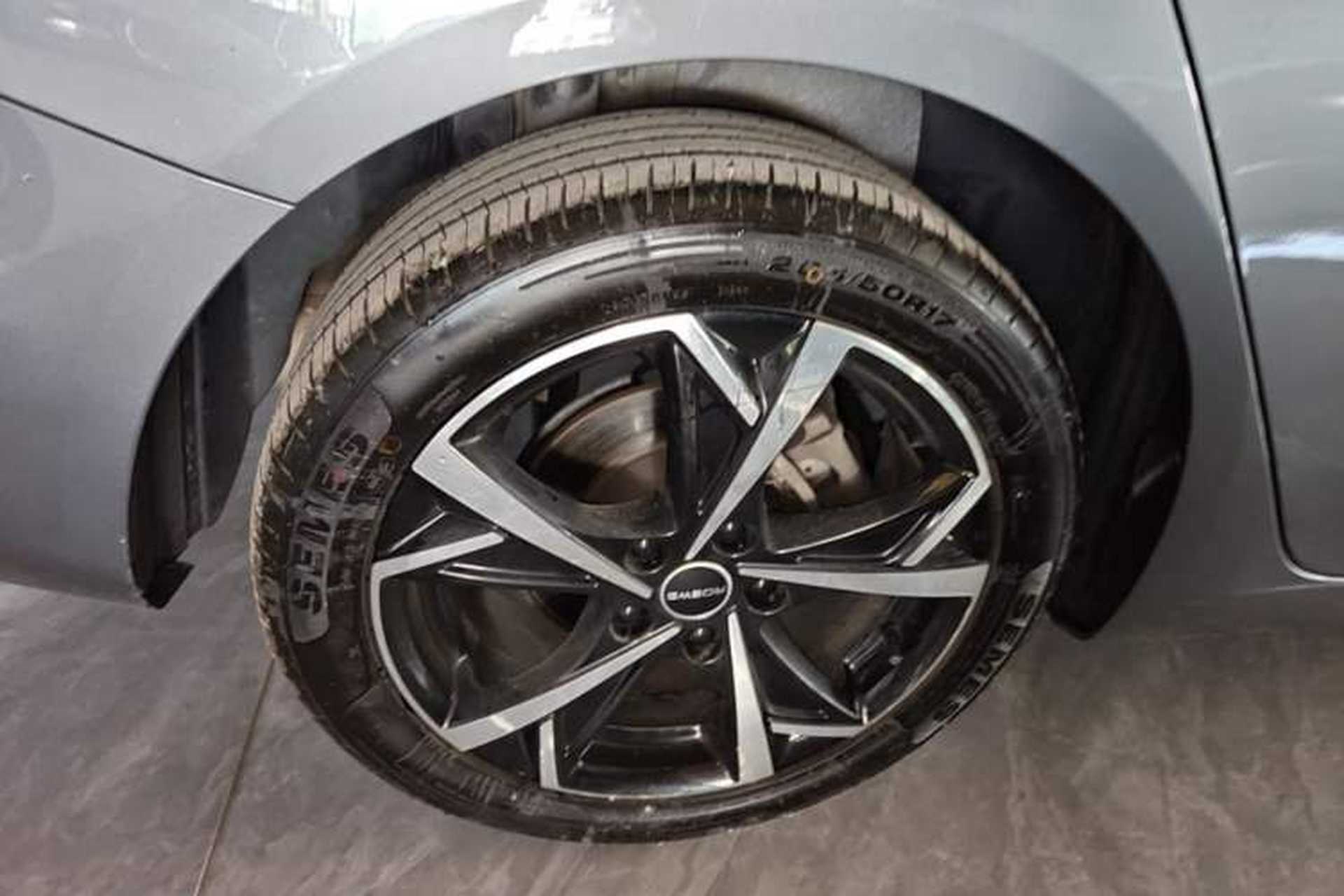 Used Roewe i5 2023 1.5L CVT Luxury Edition Right Rear Wheel Hub