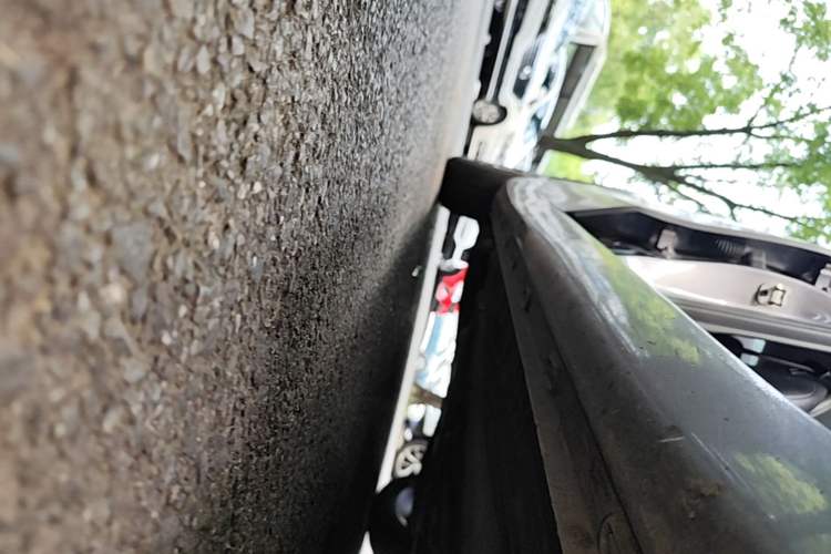Used Roewe i5 2023 1.5L CVT Luxury Edition Right Side Sill