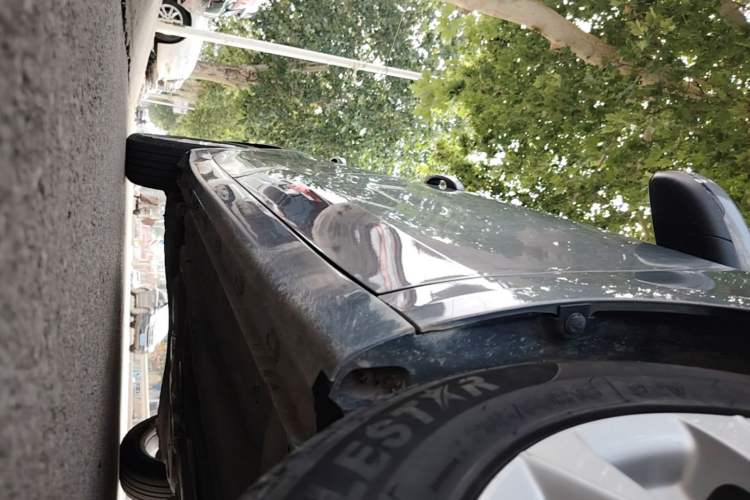 Used Roewe i5 2023 1.5L CVT Luxury Edition Right Side Sill