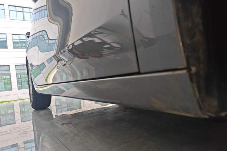 Used Roewe i5 2023 1.5L CVT Luxury Edition Right Side Sill