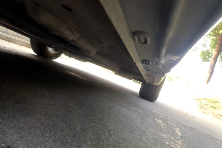 Used Roewe i5 2023 1.5L Manual Comfort Edition Right Side Sill