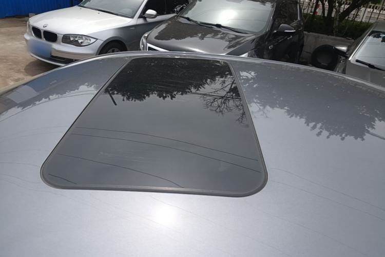 Used Roewe i5 2023 1.5L CVT Luxury Edition Roof