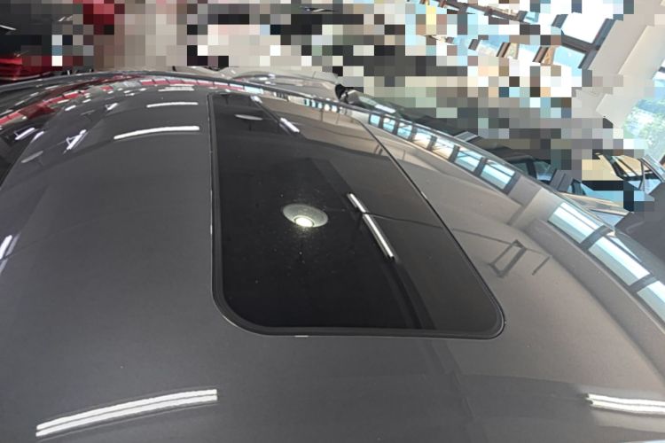 Used Roewe i5 2023 1.5L CVT Luxury Edition Roof