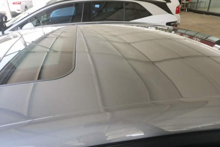 Used Roewe i5 2023 1.5L CVT Luxury Edition Roof