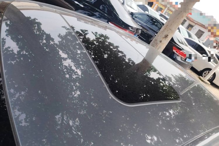 Used Roewe i5 2023 1.5L CVT Luxury Edition Roof