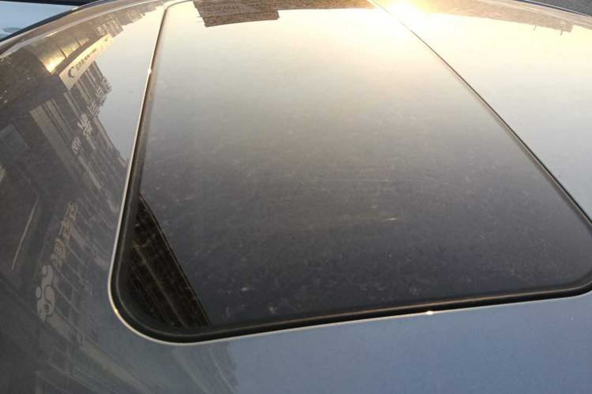 Used Roewe i5 2023 1.5L CVT Luxury Edition Roof