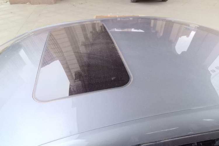 Used Roewe i5 2023 1.5L CVT Luxury Edition Roof