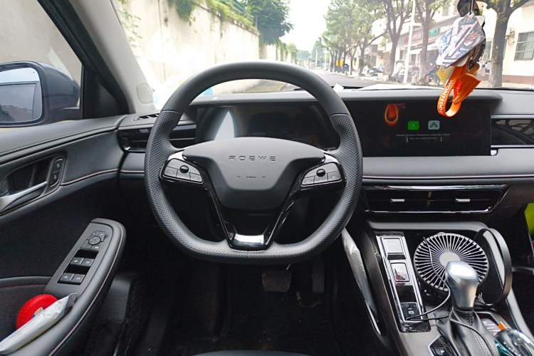 Used Roewe i5 2023 1.5L CVT Luxury Edition Steering Wheel