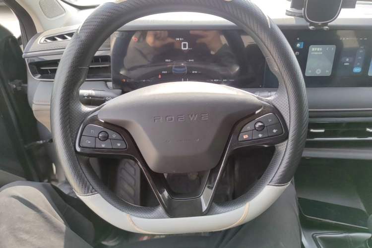 Used Roewe i5 2023 1.5L Manual Comfort Edition Steering Wheel