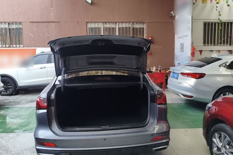 Used Roewe i5 2023 1.5L CVT Luxury Edition Trunk