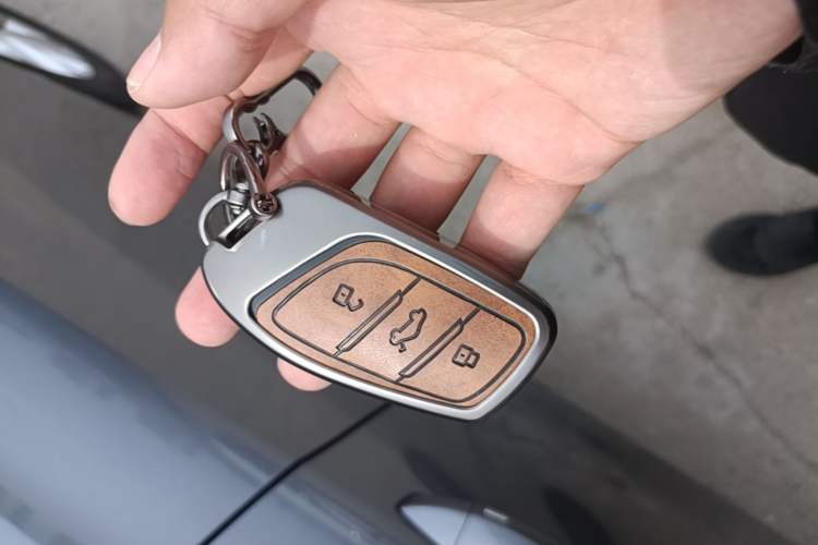 Used Roewe i5 2023 1.5L CVT Luxury Edition Vehicle Key