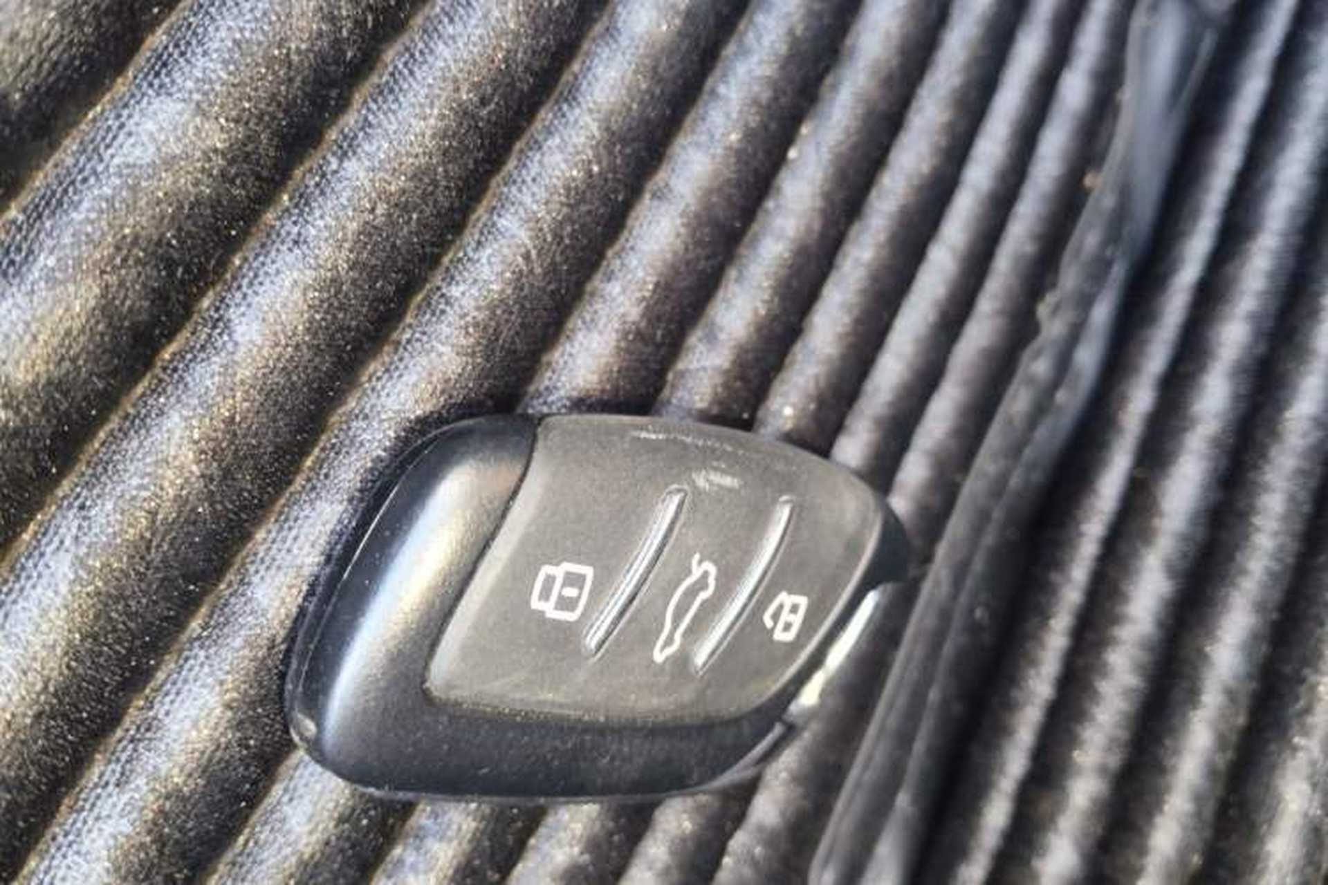 Used Roewe i5 2023 1.5L Manual Comfort Edition Vehicle Key