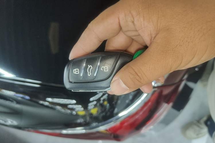 Used Roewe i5 2023 1.5L CVT Luxury Edition Vehicle Key