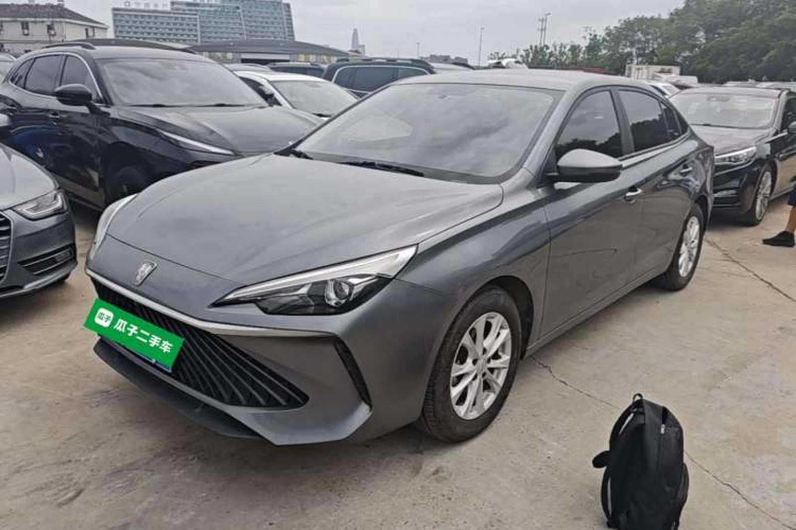 Фото Roewe с площадки