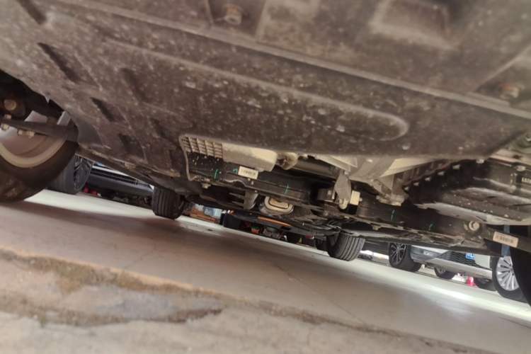Used Roewe i5 2023 1.5L CVT Luxury Edition Chassis Front