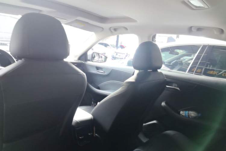 Used Roewe i5 2023 1.5L CVT Luxury Edition Headliner