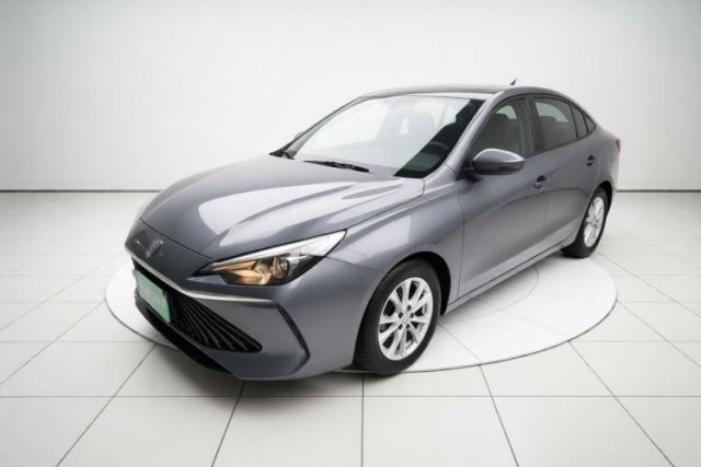 Roewe i5 2023 1.5L Manual Comfort Edition usata