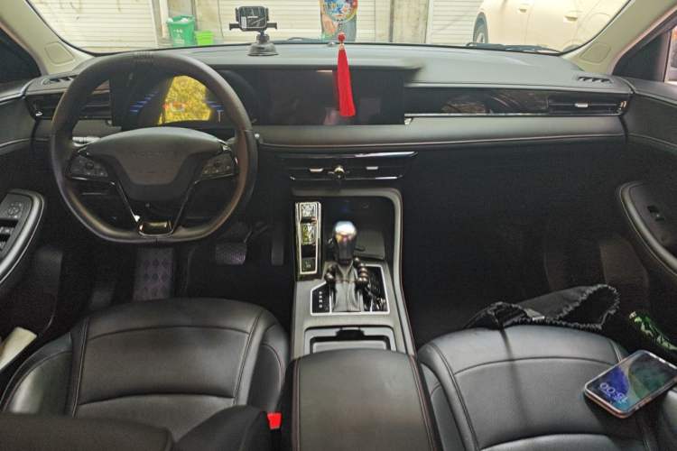 Used Roewe i5 2023 1.5L CVT Luxury Edition Center Console