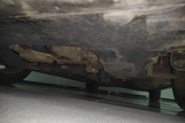 Used Roewe i5 2023 1.5L Manual Comfort Edition Chassis Front Left