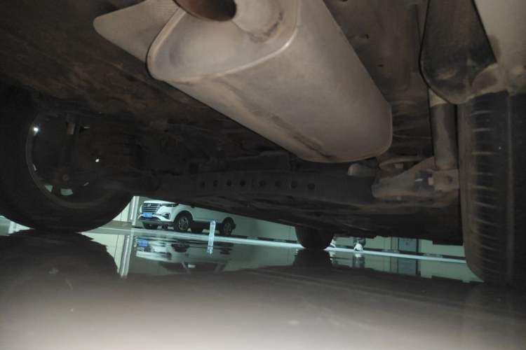 Used Roewe i5 2023 1.5L Manual Comfort Edition Chassis Rear Right
