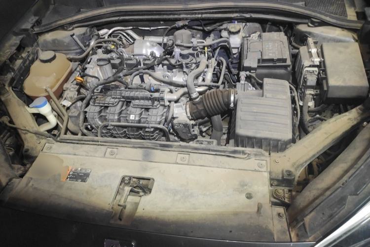 Used Roewe i5 2023 1.5L Manual Comfort Edition Engine Bay